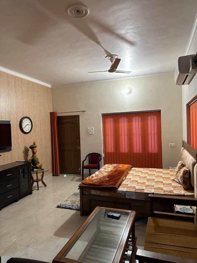 Kaashi Flora Villa Varanasi Luaran gambar