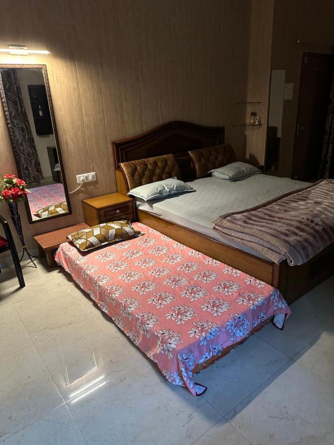 Kaashi Flora Villa Varanasi Luaran gambar