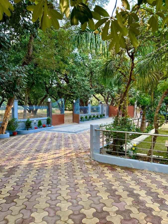 Kaashi Flora Villa Varanasi Luaran gambar